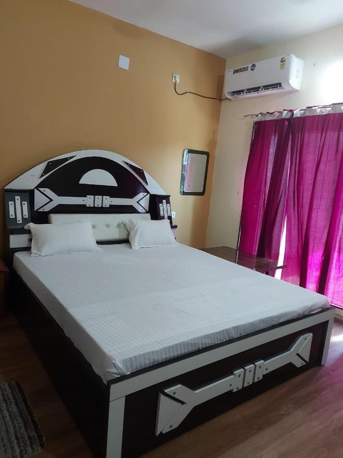 New Varsha Residency *